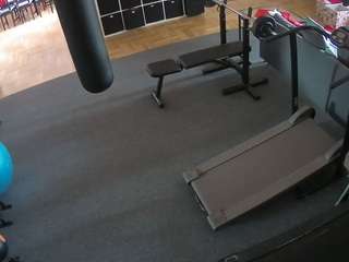 voyeurcam-julmodels-living-5