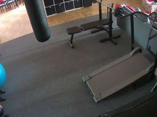 voyeurcam-julmodels-living-5
