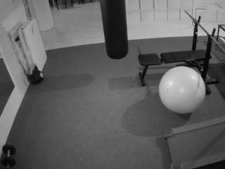 voyeurcam-julmodels-living-5