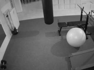 voyeurcam-julmodels-living-5