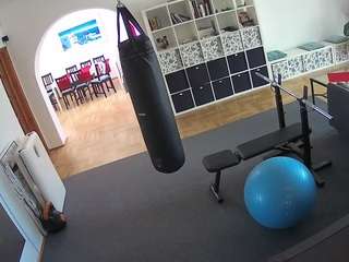 voyeurcam-julmodels-living-5