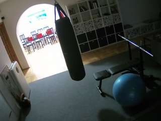 voyeurcam-julmodels-living-5