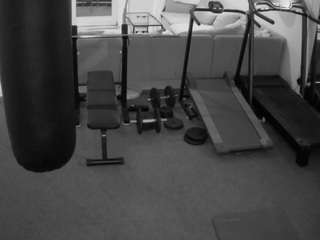 voyeurcam-julmodels-living-6's preview