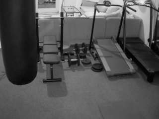 voyeurcam-julmodels-living-6