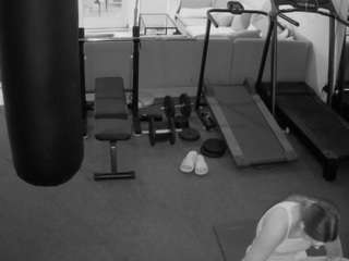 voyeurcam-julmodels-living-6