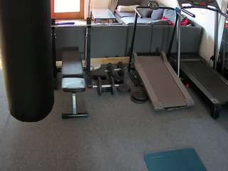 voyeurcam-julmodels-living-6