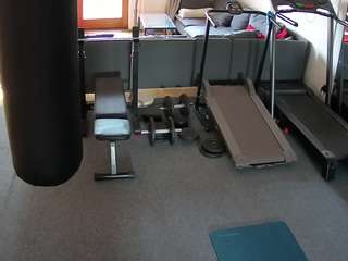 voyeurcam-julmodels-living-6