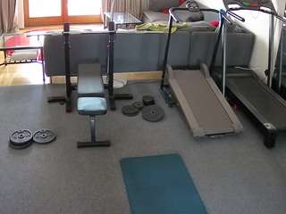 voyeurcam-julmodels-living-6