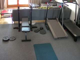 voyeurcam-julmodels-living-6