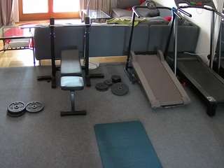 voyeurcam-julmodels-living-6