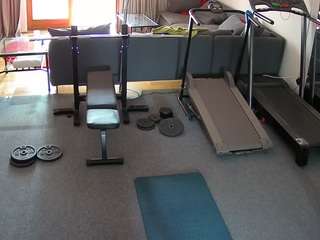 voyeurcam-julmodels-living-6