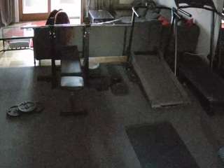 voyeurcam-julmodels-living-6
