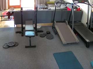 voyeurcam-julmodels-living-6