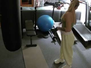 voyeurcam-julmodels-living-6