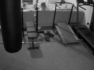 voyeurcam-julmodels-living-6