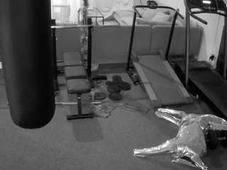 voyeurcam-julmodels-living-6