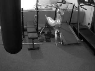 voyeurcam-julmodels-living-6