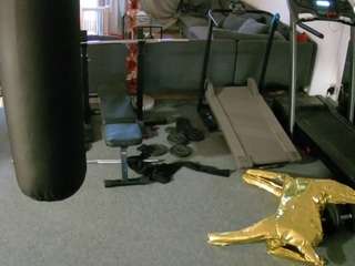 voyeurcam-julmodels-living-6