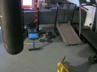 voyeurcam-julmodels-living-6