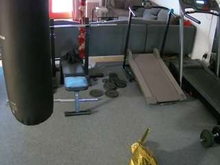 voyeurcam-julmodels-living-6