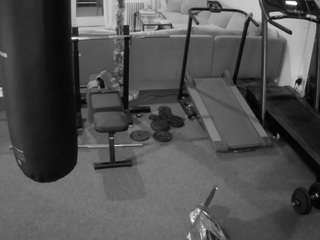 voyeurcam-julmodels-living-6