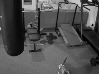 voyeurcam-julmodels-living-6