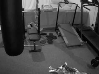 voyeurcam-julmodels-living-6