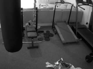 voyeurcam-julmodels-living-6