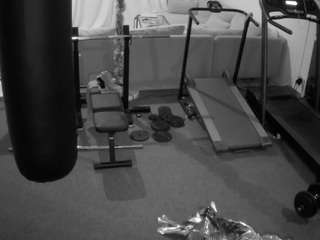 voyeurcam-julmodels-living-6