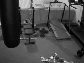 voyeurcam-julmodels-living-6