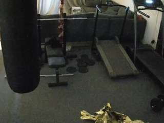 voyeurcam-julmodels-living-6