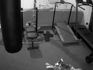 voyeurcam-julmodels-living-6