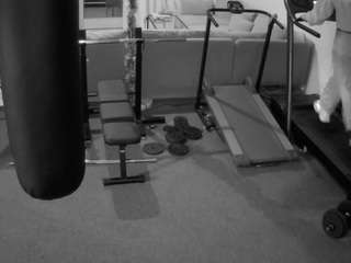 voyeurcam-julmodels-living-6