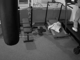 voyeurcam-julmodels-living-6