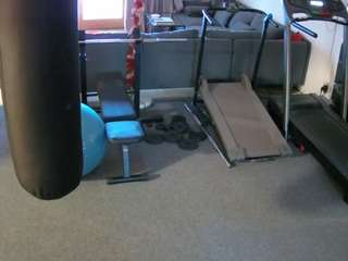 voyeurcam-julmodels-living-6