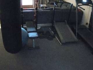 voyeurcam-julmodels-living-6