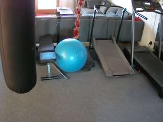 voyeurcam-julmodels-living-6