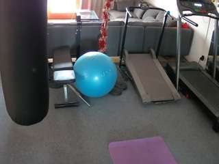 voyeurcam-julmodels-living-6