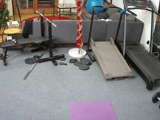 voyeurcam-julmodels-living-6