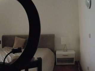 voyeurcam-julmodels-living-6