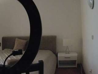 voyeurcam-julmodels-living-6