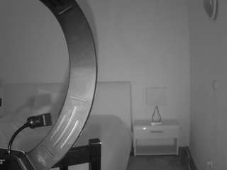 voyeurcam-julmodels-living-6