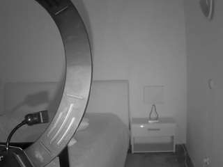 voyeurcam-julmodels-living-6
