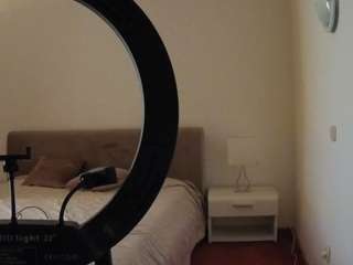 voyeurcam-julmodels-living-6