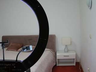 voyeurcam-julmodels-living-6 webcam