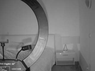 voyeurcam-julmodels-living-6 Profile Image