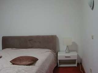 voyeurcam-julmodels-living-6 webcam