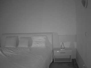 voyeurcam-julmod... Live Webcam on CamSoda