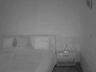 voyeurcam-julmodels-living-6 Flash live webcam