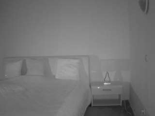 le modèle voyeurcam-julmodels-living-6 est en webcam porno dans un show sur le site camsoda, il possède les tags suivants: flashing,hidden,hidden cam,julmodels-house,no drinking,no smoking,pov,sexwebcam,voyeur,hd